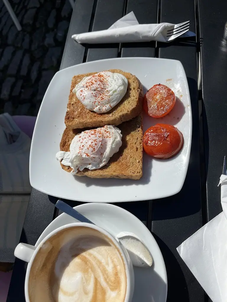 Menu_Greek delight Ltd_Dartmouth_imagen_8