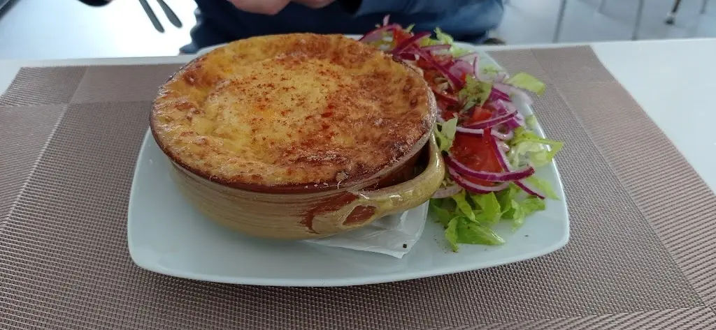 Menu_Greek delight Ltd_Dartmouth_imagen_9