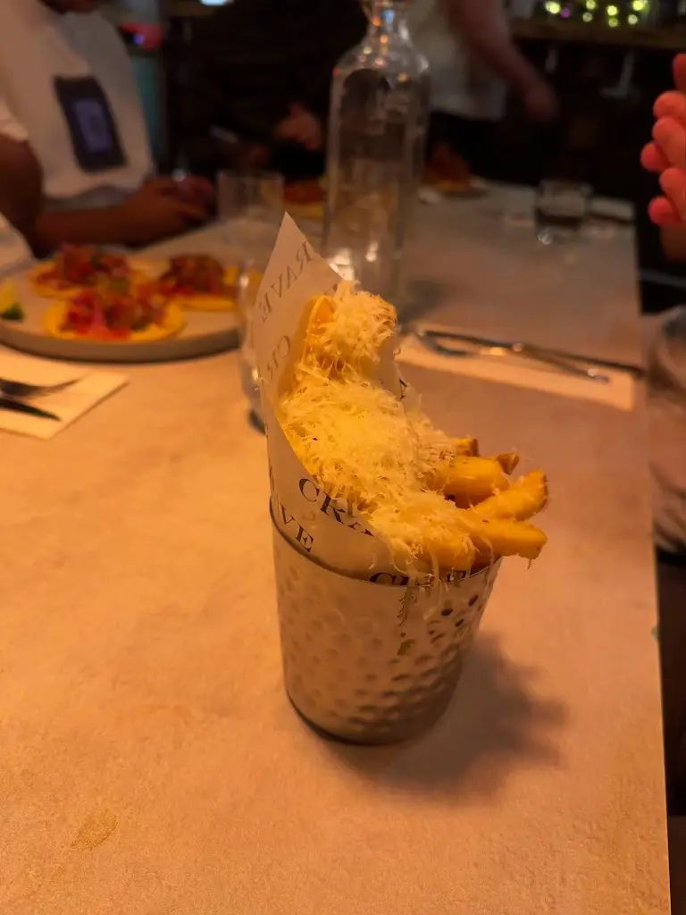 Crave restaurant_Devon_slider_image_2