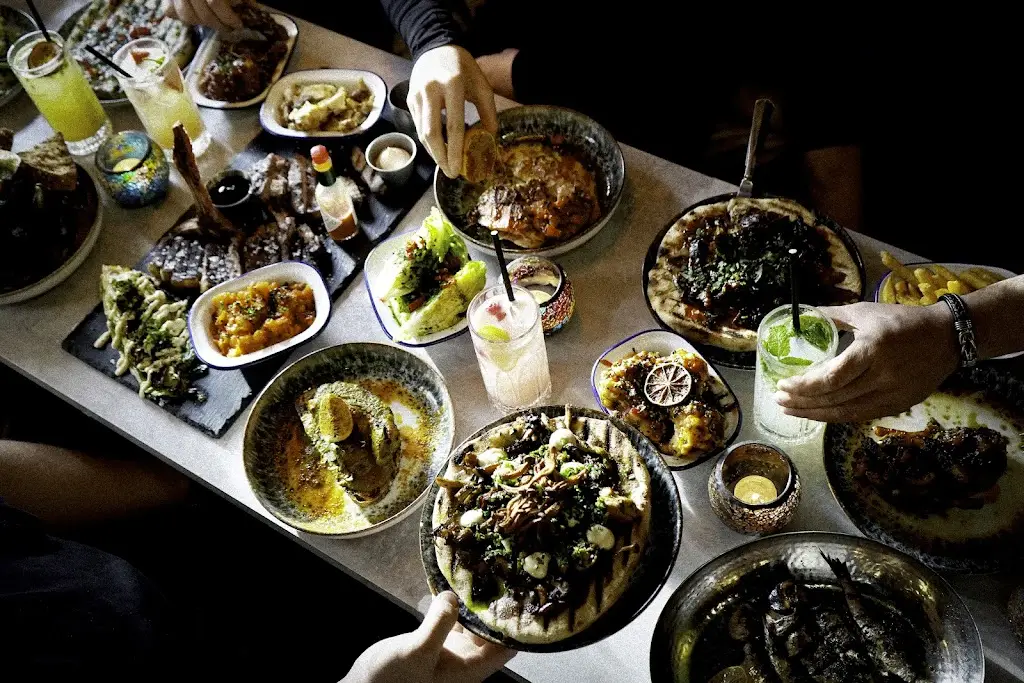 Crave restaurant_Devon_slider_image_3