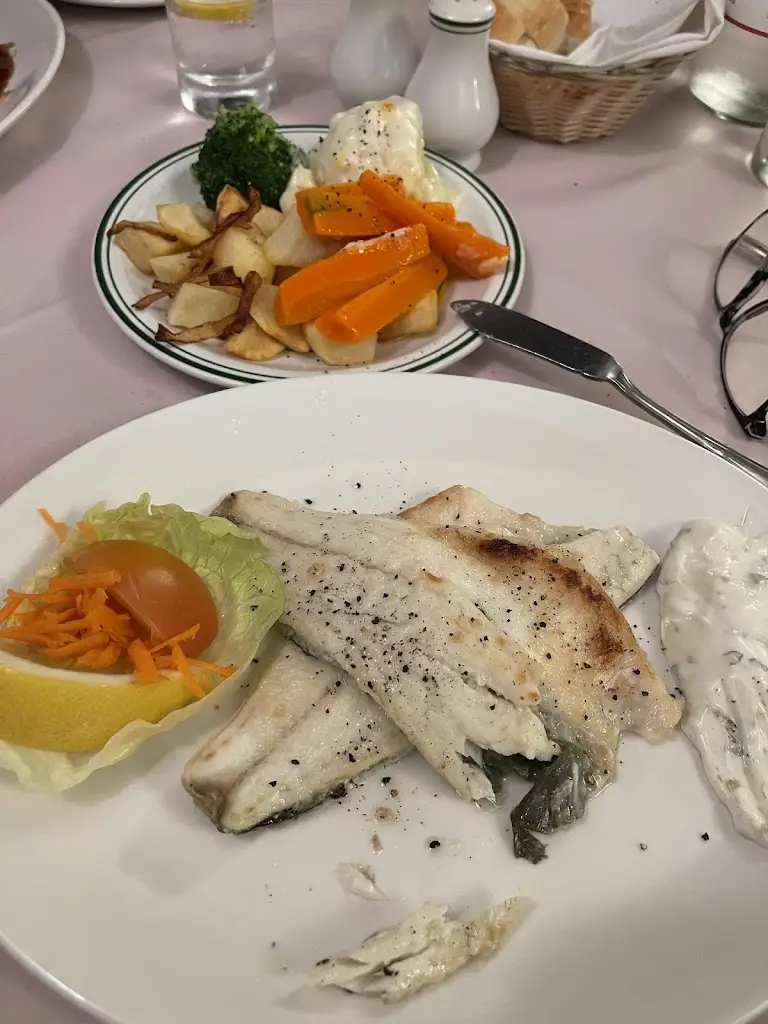 Menu_Biggles Restaurant_Denham_image_7