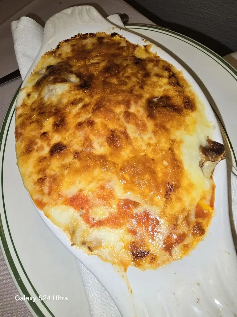 Gabby B_Biggles Restaurant_Denham_review