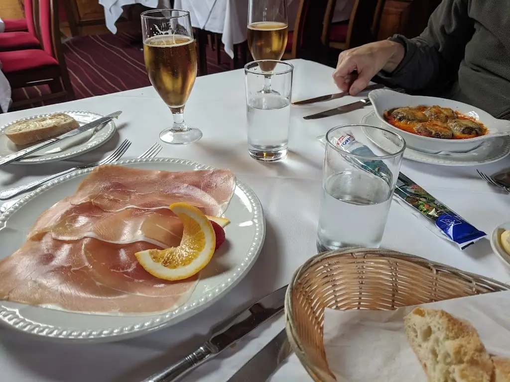 Da Remo Ristorante Italiano_Denham_slider_image_2