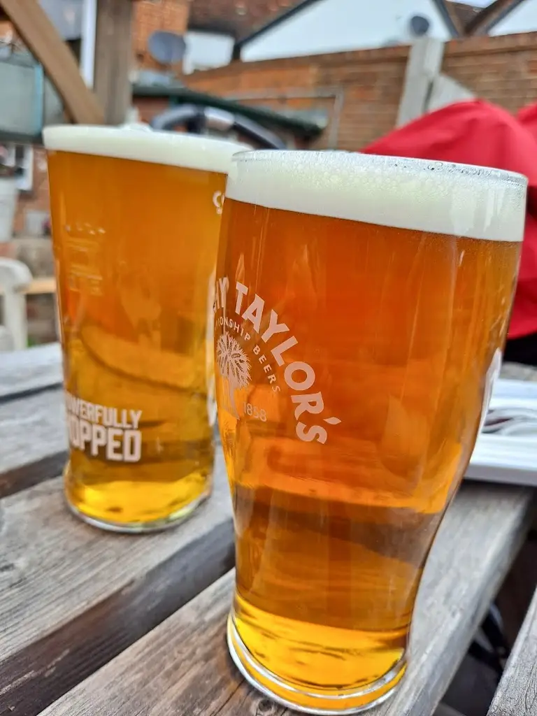 Menu_The Falcon Inn_Denham_image_1