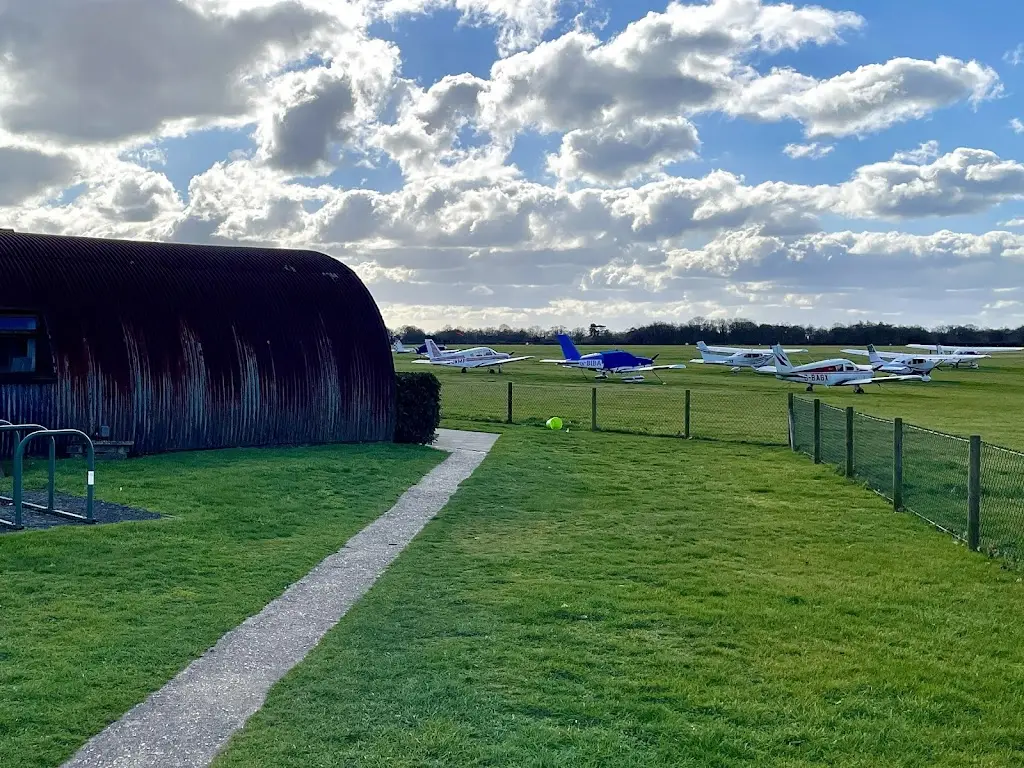 Mo S_The Crew Room_Denham_review