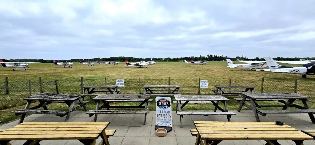 The Crew Room_Denham_slider_image_3