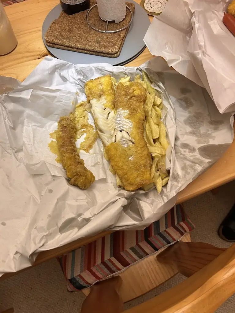 Little Chippy Fish & Chip Shop_Dickleburgh_slider_image_2