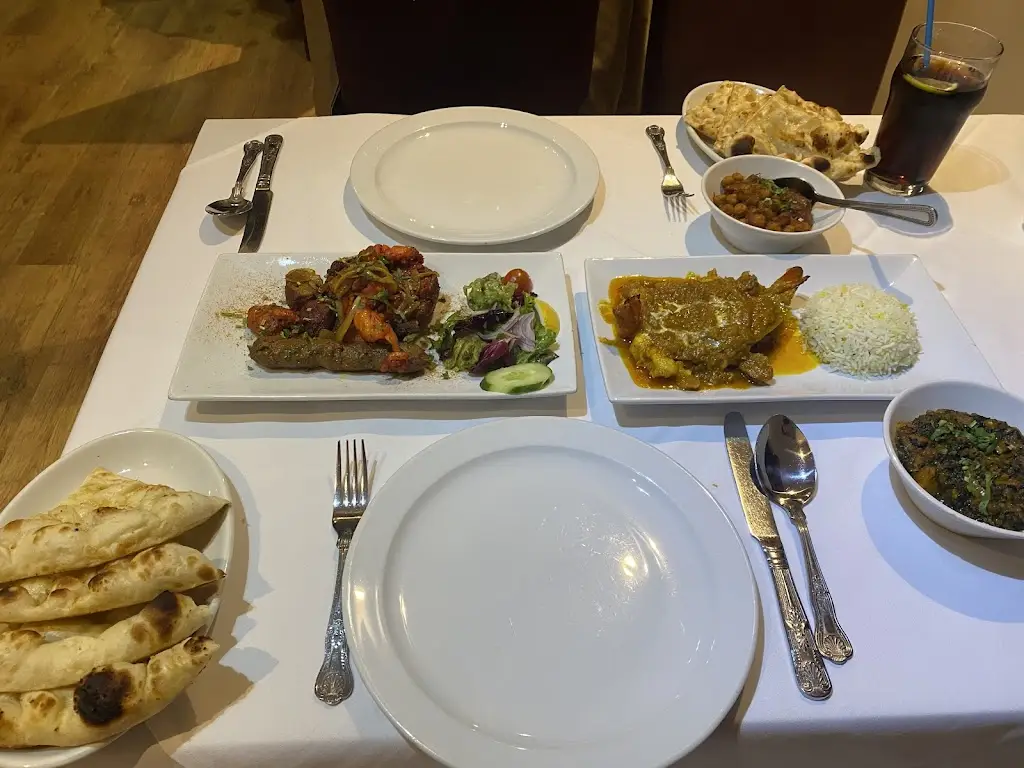 Tina McDonald_Nirvana Indian Fusion_Deanshanger_Bewertung