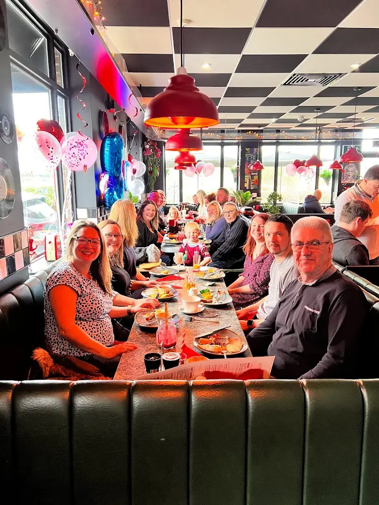 Amigo's American Diner_Deanshanger_slider_image_1