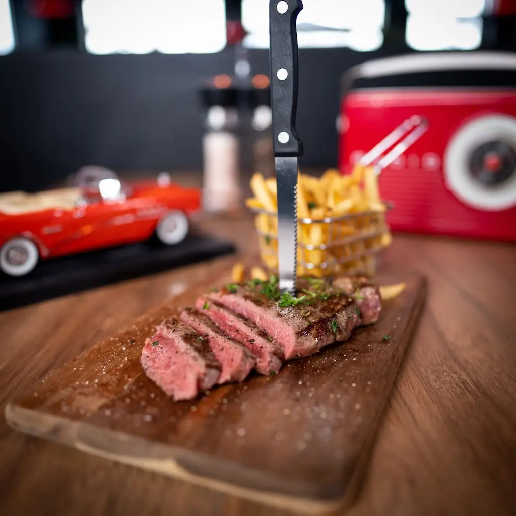 Amigo's American Diner_Deanshanger_slider_image_3