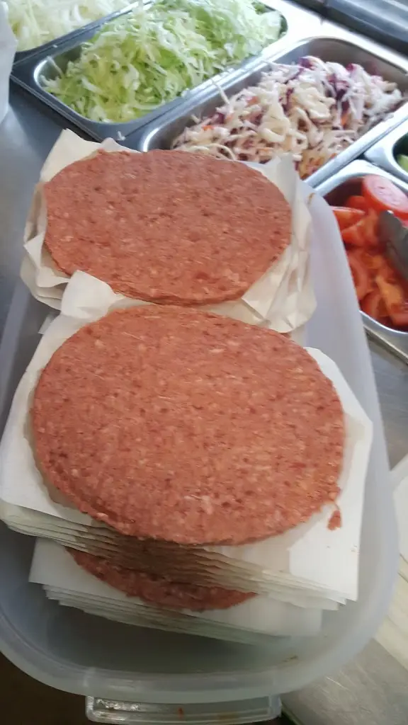 Menu_Deanshanger Kebab Burger Van_Deanshanger_image_7