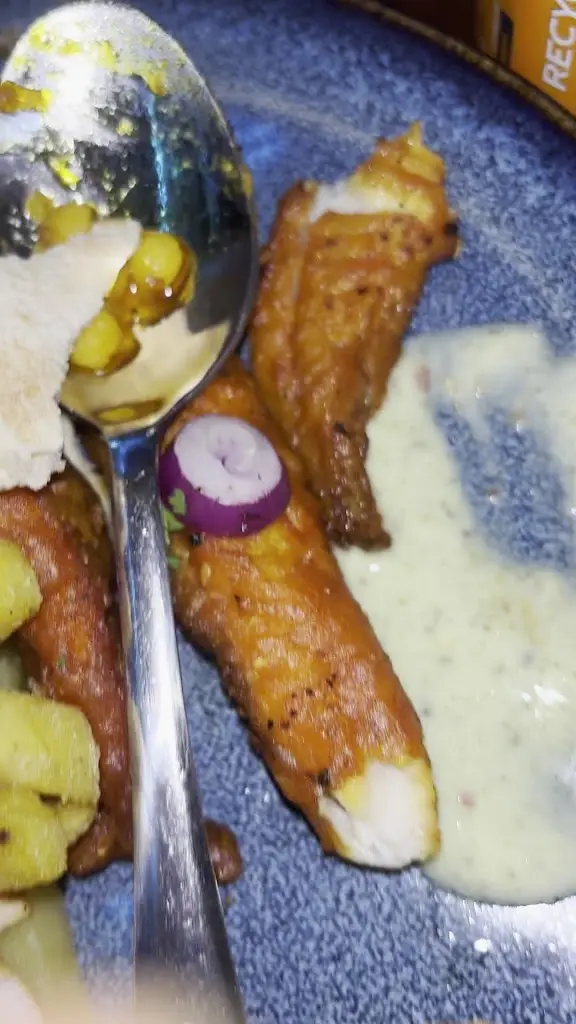 Zazi Hazi_Lahori Vibes_Deanshanger_review