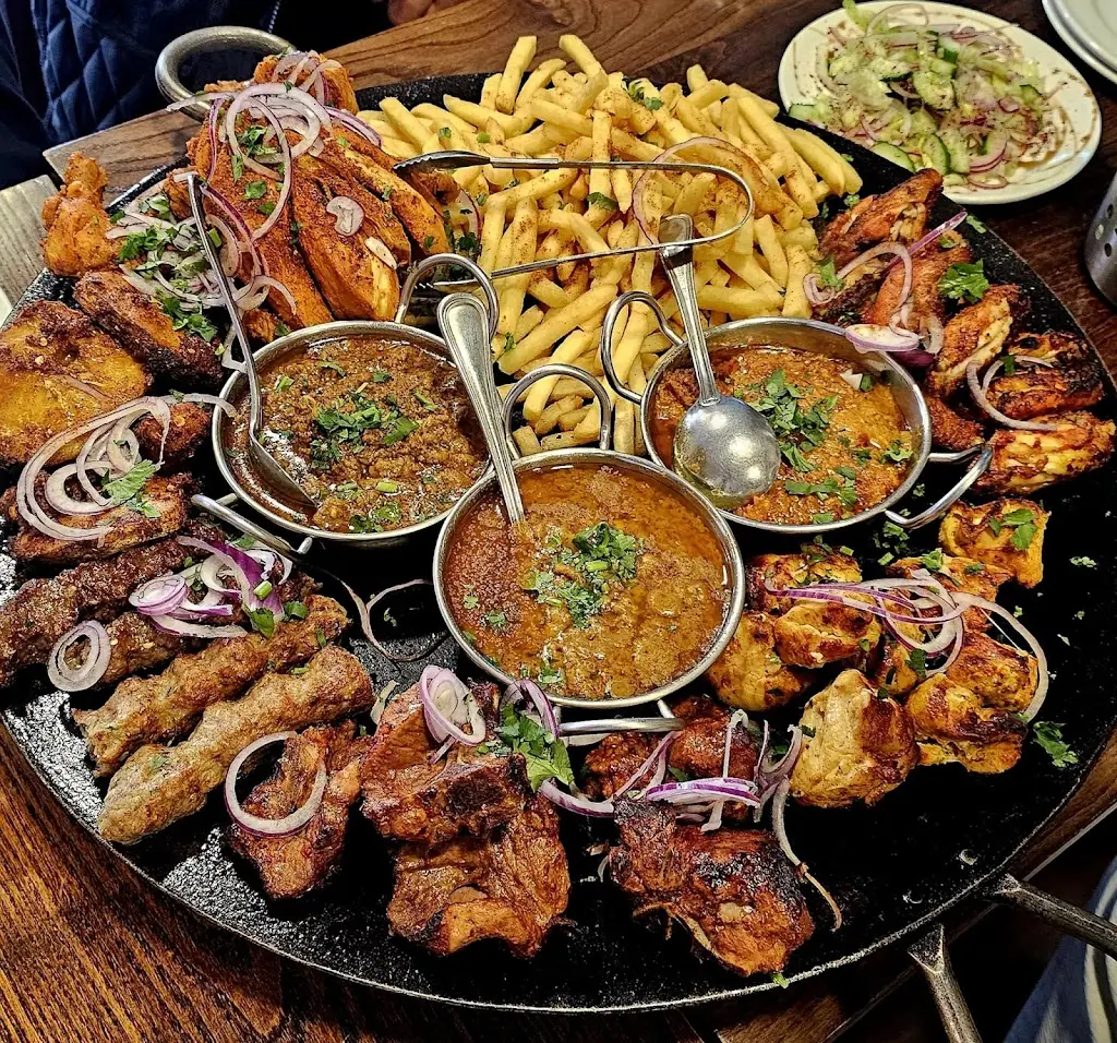 Lahori Vibes_Deanshanger_slider_image_3