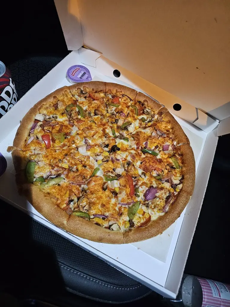 Naveed Rehman_Flames Pizzeria & Grill_Deanshanger_review