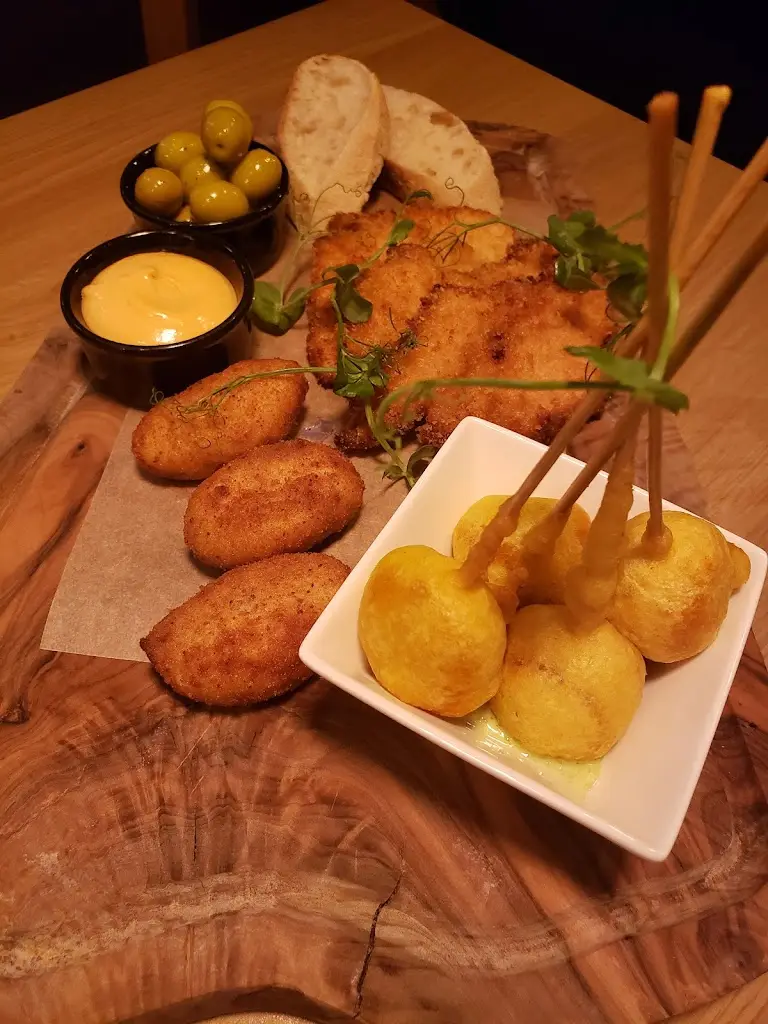 Menu_Ole Tapas Bar_Deanshanger_image_9