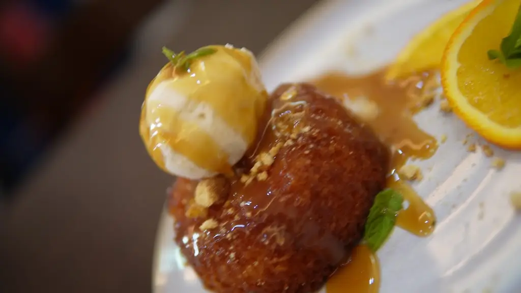 Eating Greek MK_Deanshanger_slider_image_2