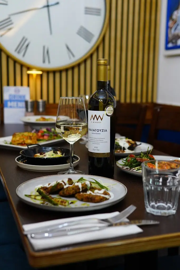 Eating Greek MK_Deanshanger_slider_image_3