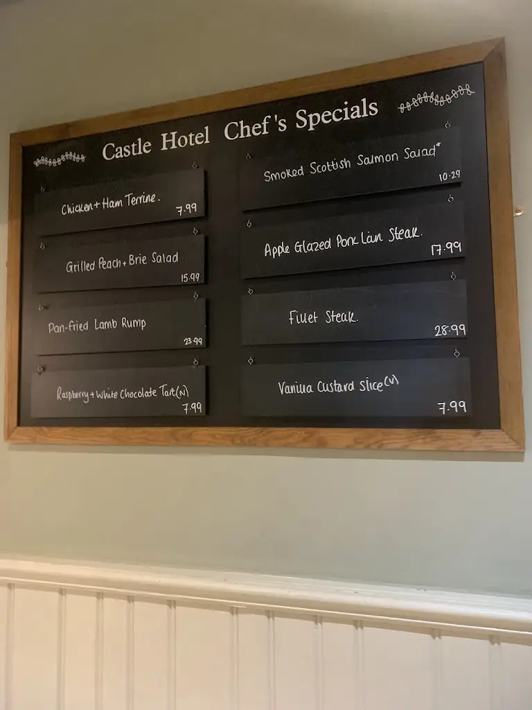 Menu_The Castle_Desford_image_1