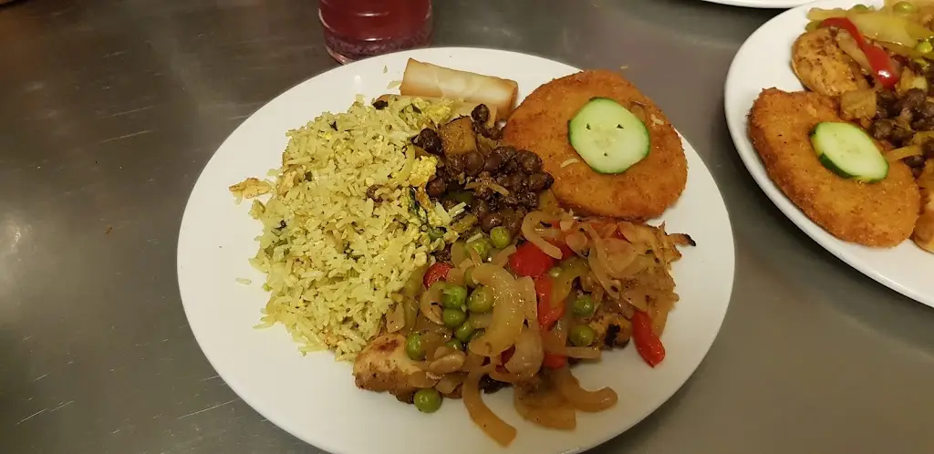 A. Kahar Talukdar_Little India_Desford_review