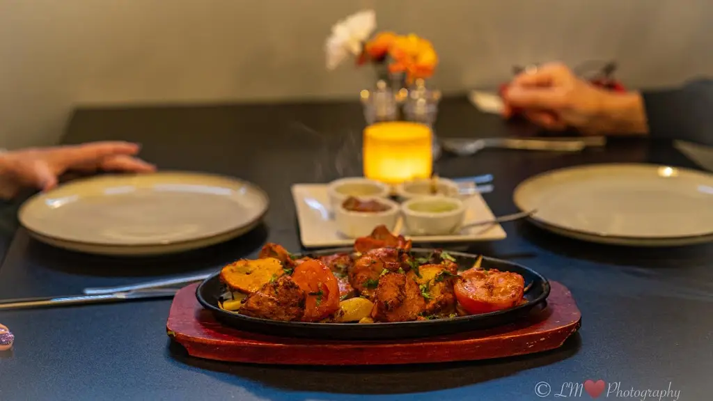 Himalayan Inn Nottingham-Nepalese & Indian Restaurant_Arnold_slider_image_2