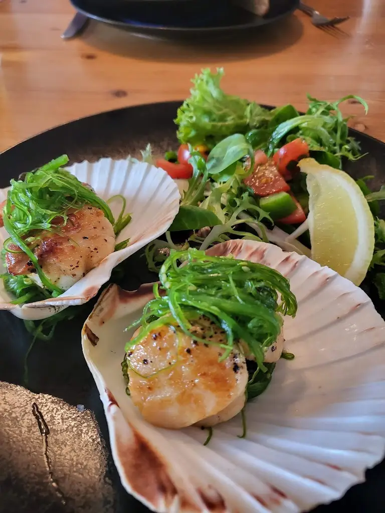 Menu_The Wyndham_Dinton_image_2