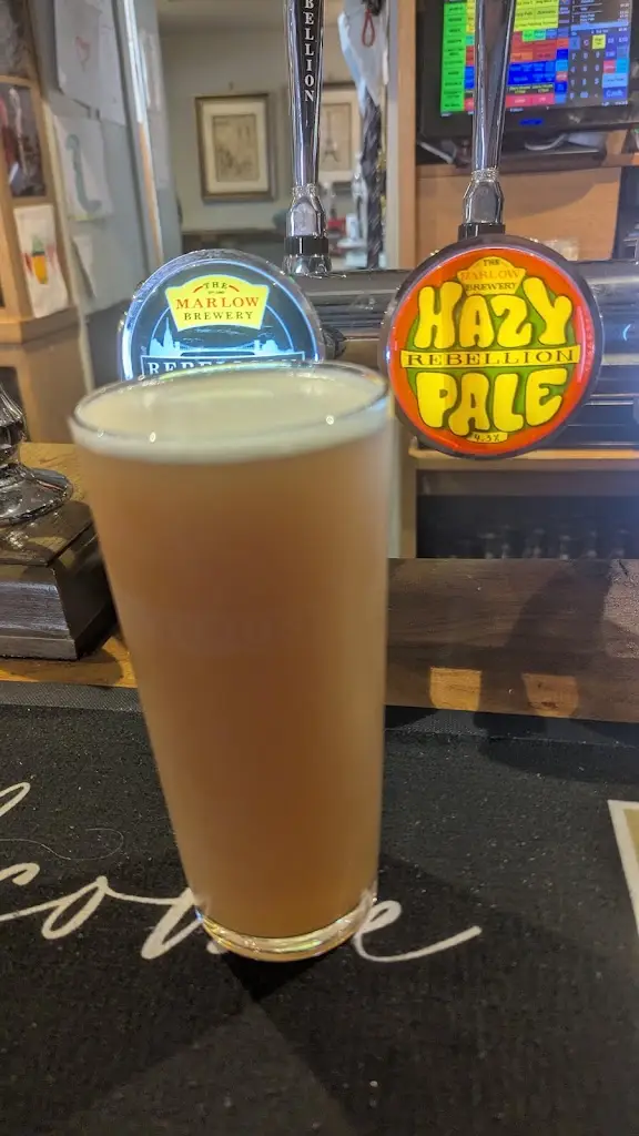 Adam Rossiter_Seven Stars_Dinton_review