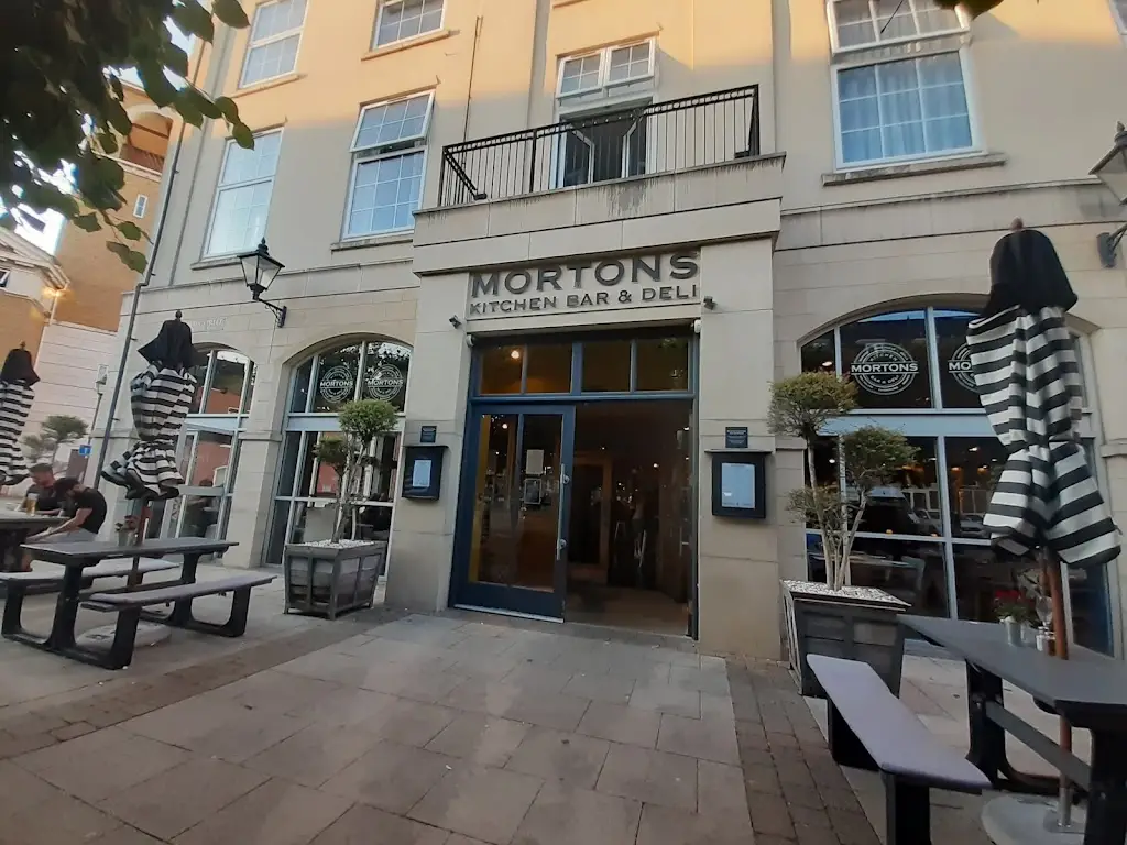Steve Woodhull_Mortons Kitchen, Bar & Deli Restaurant_Dickens Heath_review