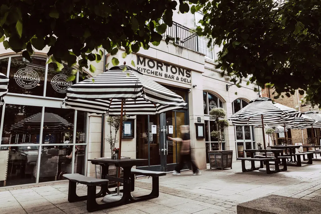 Mortons Kitchen, Bar & Deli Restaurant restaurant in Dickens Heath