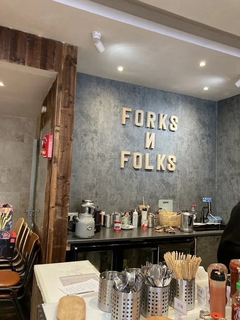 ForksnFolks_Dickens Heath_slider_image_2