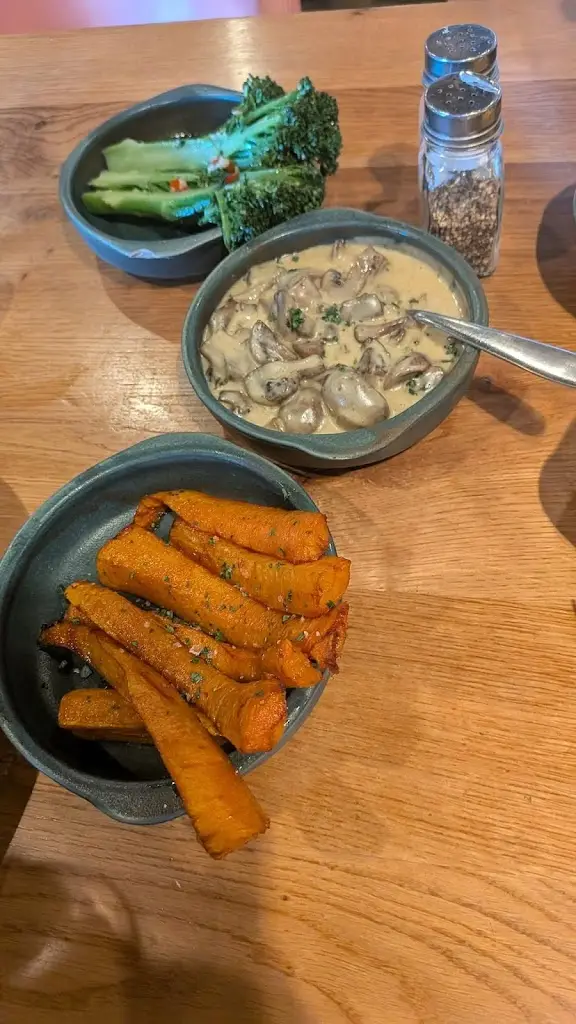 michelle hawthorne_Fiesta del Asado - Shirley_Dickens Heath_recensione