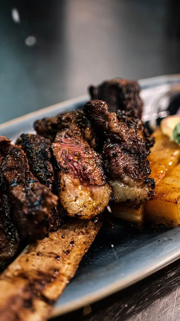 Fiesta del Asado - Shirley_Dickens Heath_slider_image_3