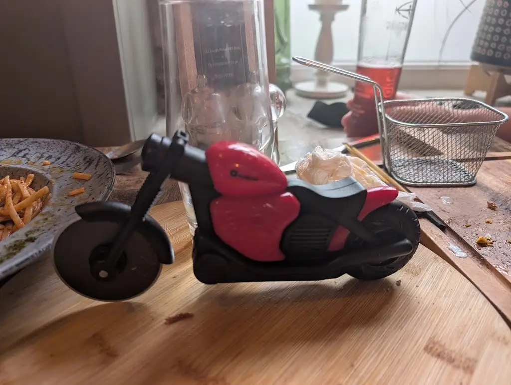 Amanda Moss_Secreto Darwen_Darwen_review