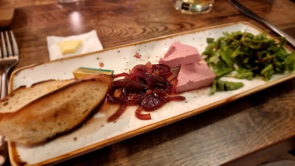 Secreto Darwen_Darwen_slider_image_3