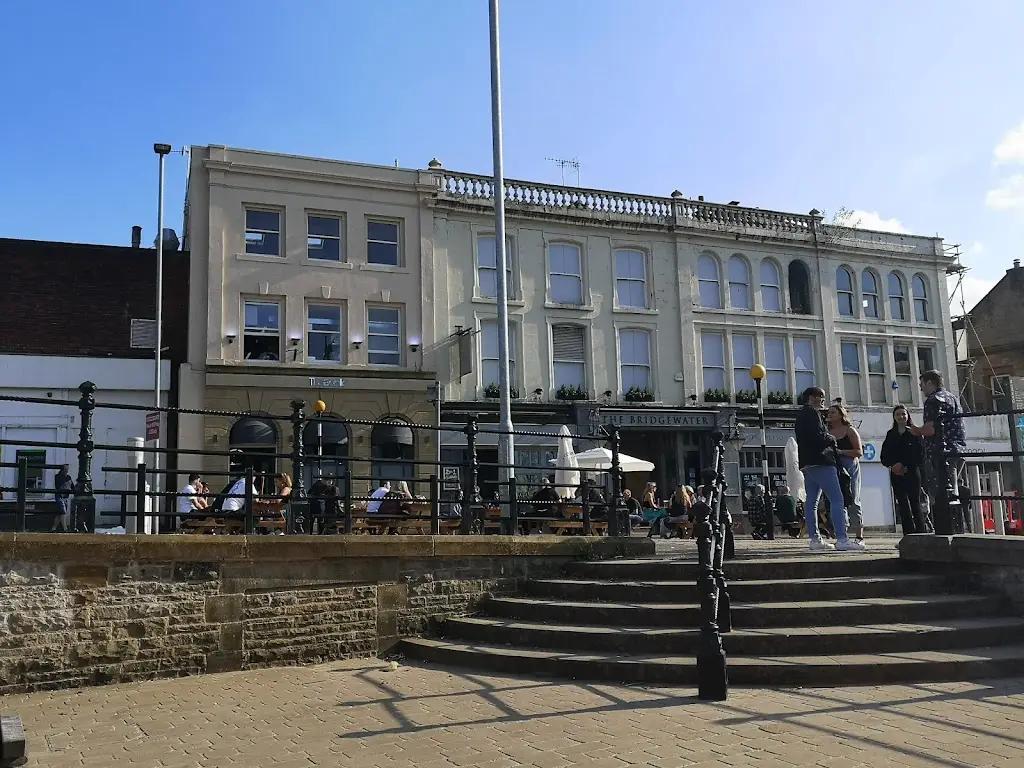 Steven Topping_Get Smashed In The Bank_Darwen_recensione