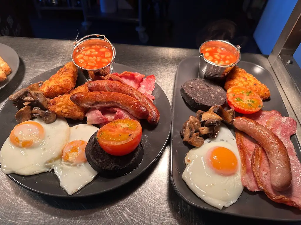 Menu_Dolly’s Restaurant, Bar & Grill_Darwen_image_6