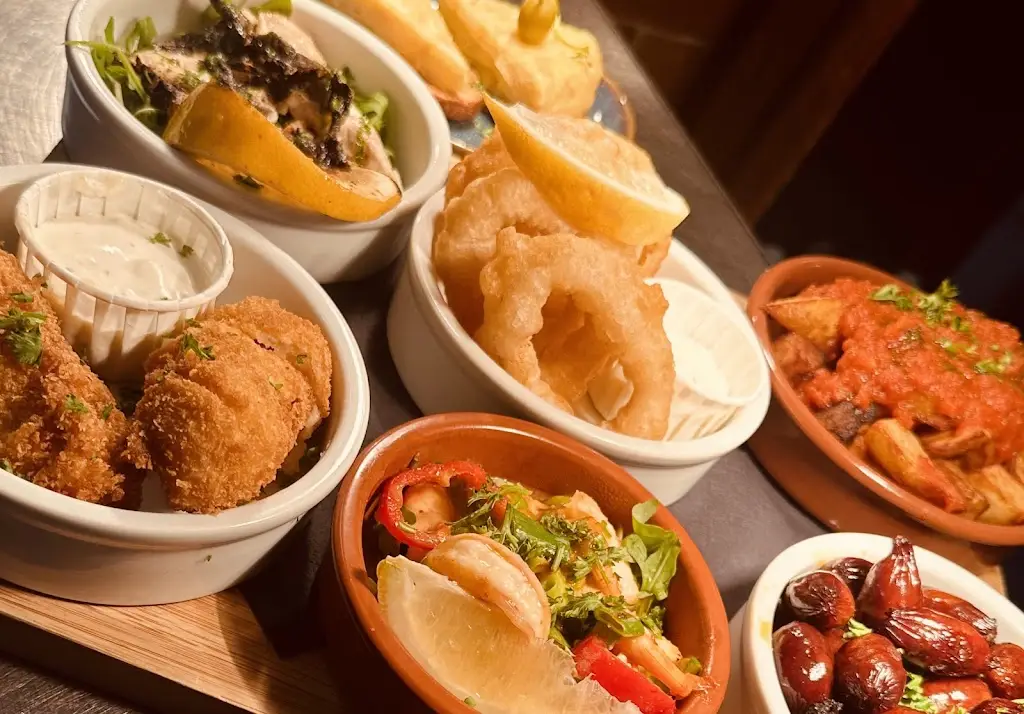 Dolly’s Restaurant, Bar & Grill_Darwen_slider_image_2