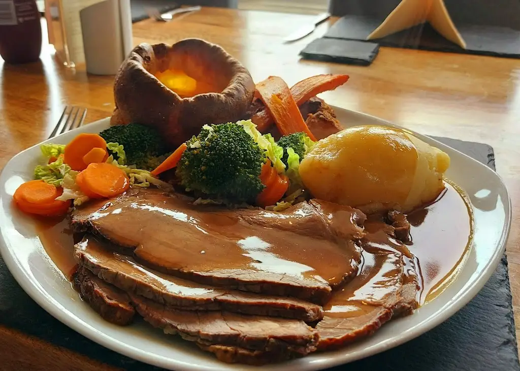 Menu_Craven Heifer_Darwen_image_7