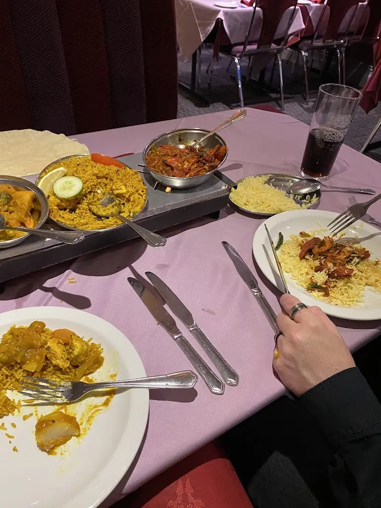 Gab Shawn_Akash Indian Brasserie_Darwen_review