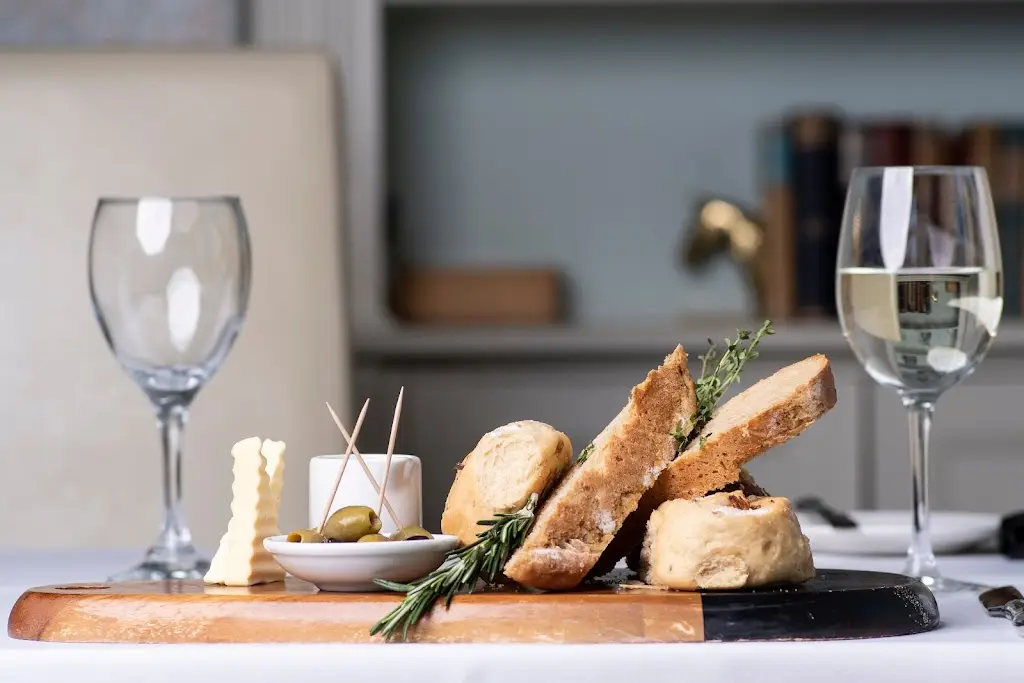 Menu_Othello's Restaurant_Darwen_image_4