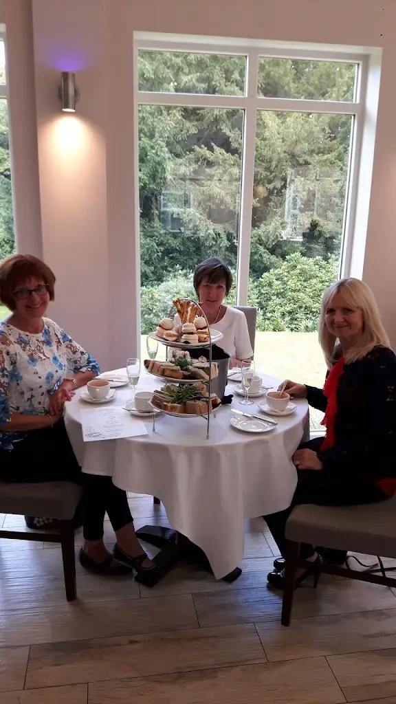 Karen Robinson_Othello's Restaurant_Darwen_review