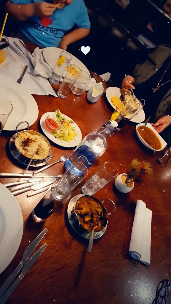 donna cutts_The Banyan Tree_Arnold_review