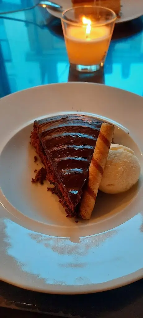 Menu_Artisan Cafe & Wine Bar Ltd_Darwen_image_9