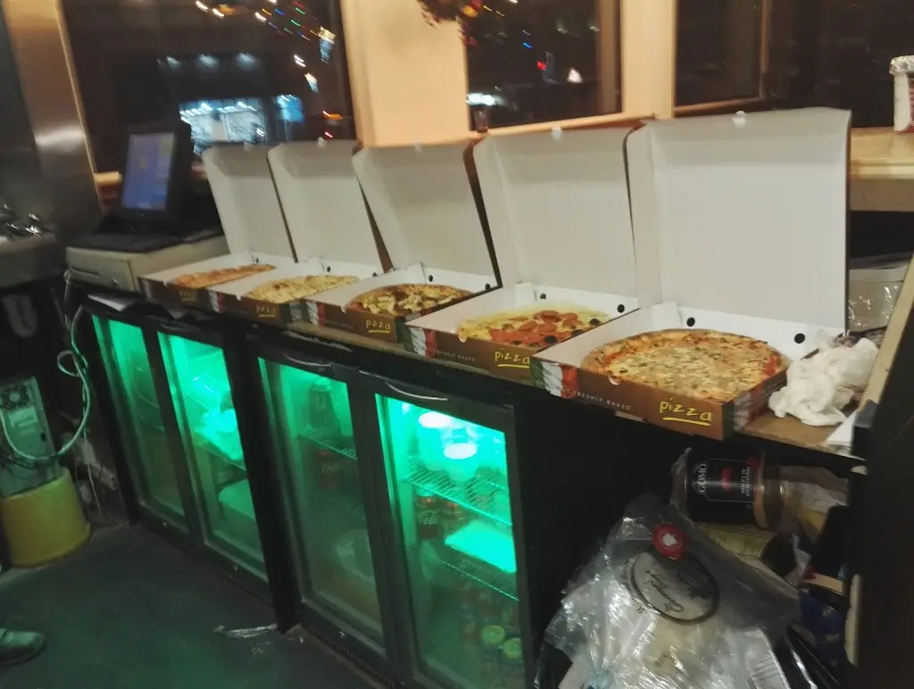 Eddies Wood Fired Pizza restaurant in Darwen