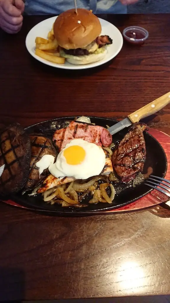 Menu_The Ram Inn_Arnold_image_5