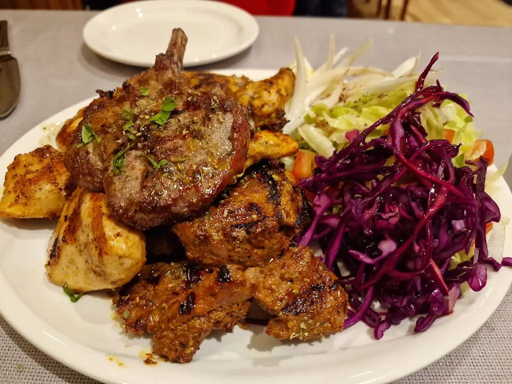 DS Sourav_Turkuaz_Diss_reseña