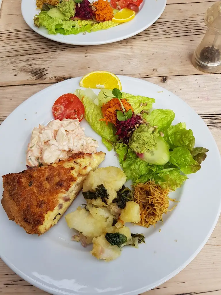 Menu_Amandines Cafe Restaurant_Diss_image_5