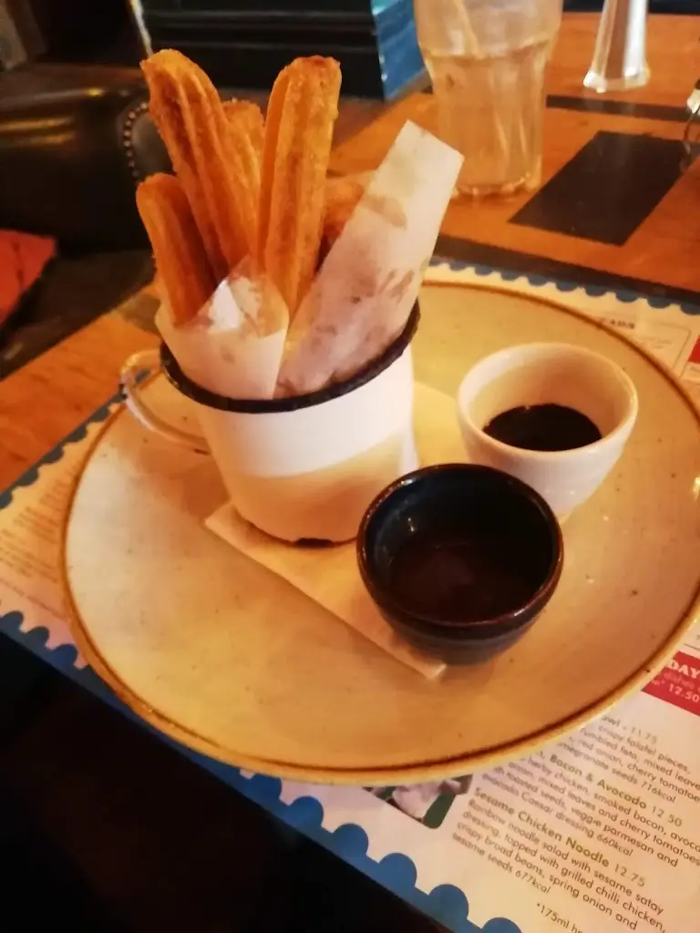 Ginny Chandler_Condado Lounge_Devizes_review