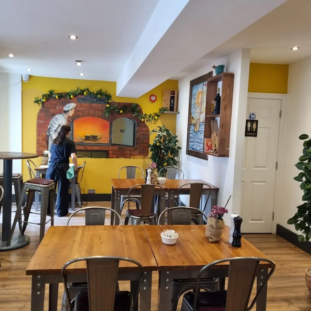 Joy C_Teo’s Caffe & Bistro_Devizes_review