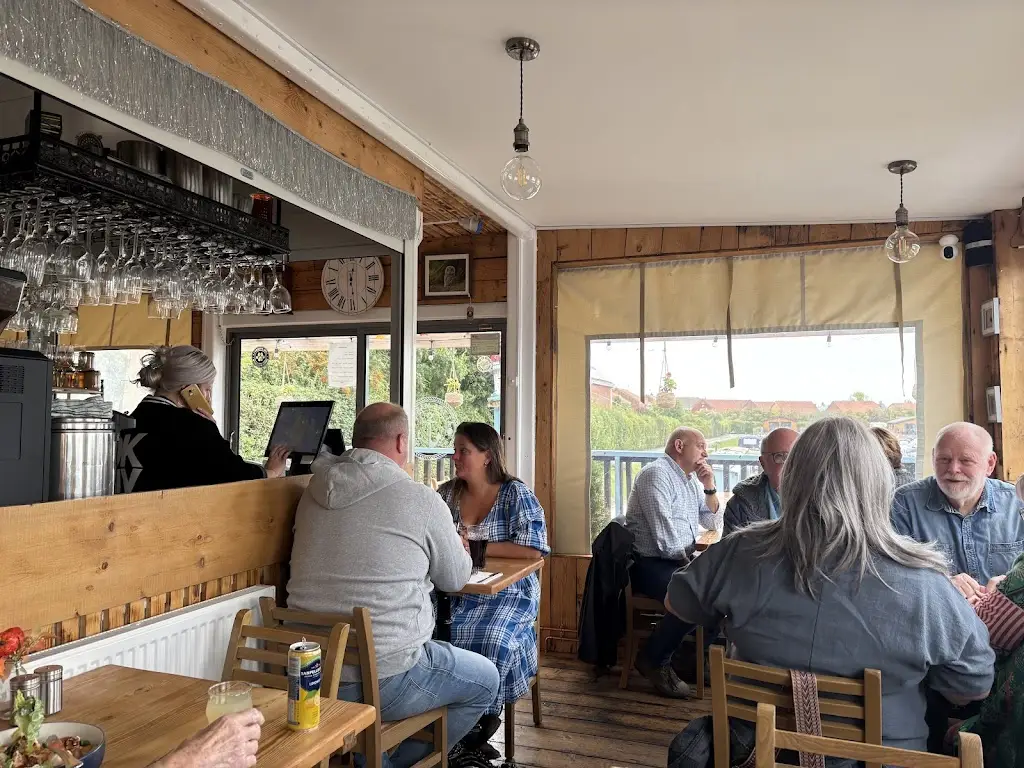 At The Marina Restaurant_Devizes_slider_image_2