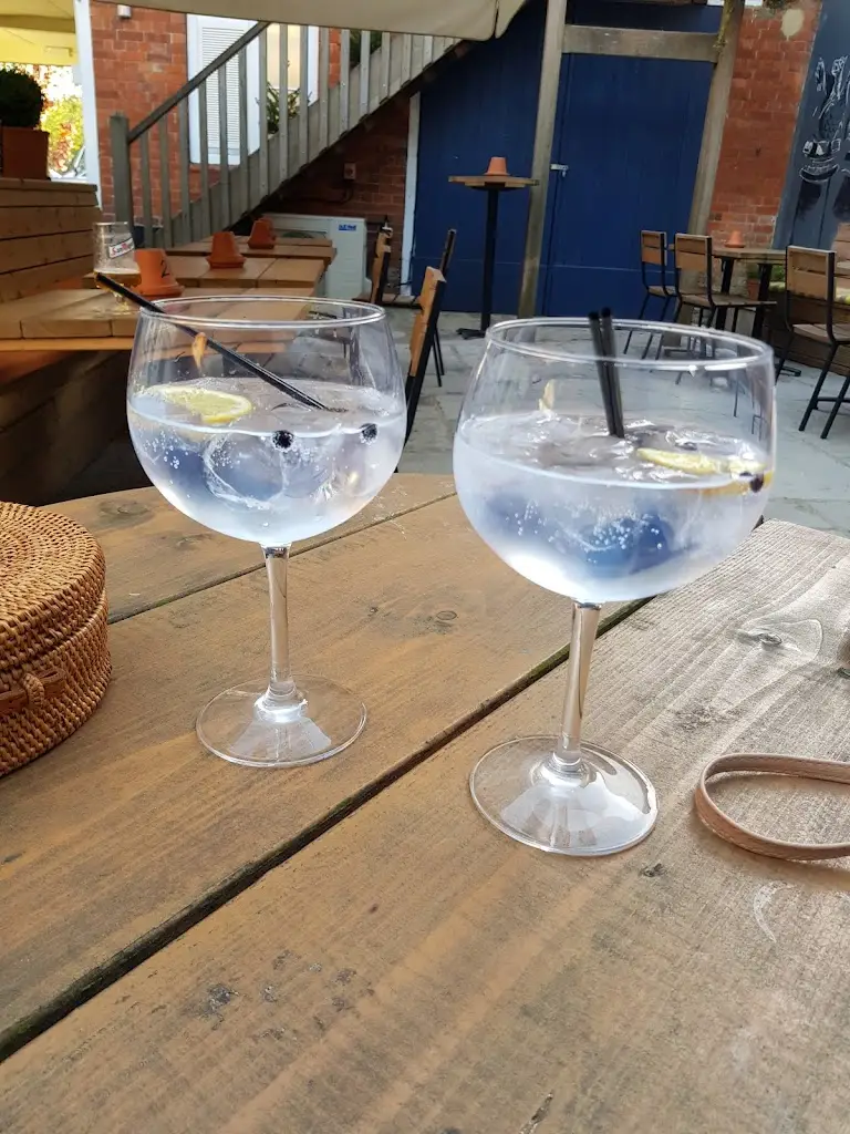 Menu_The Three Crowns_Devizes_image_8